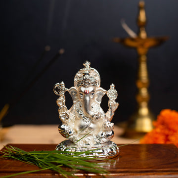 Ganpati Sitting on Flower Base Idol for Home Decor 999 Silver Plated Sculpture of Ganpati for Home, Office, Temple and Pooja Gift